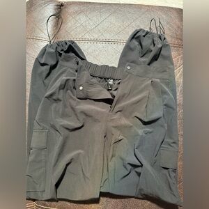 GAP women black Cargo Pants